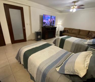 San Pedro Garza Garcia House | Loft con baño privado