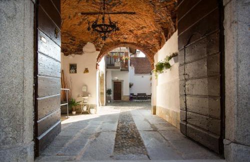 Borgomanero House | Loft & Espace Maison 1706 Lago Orta
