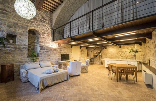 Assisi Apartment | Loft in the center of Assisi