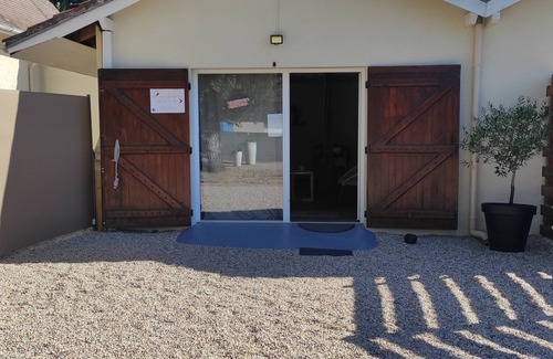 Montcaret Apartment | Loft in the heart of nature, private spa, massage parlour, ideal for relaxing.