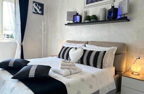 Vittoria Apartment | Loft NUOVO vicino al centro - OASI Relax