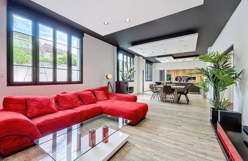 Montlucon Apartment | Loft Terrasse Avec SPA Centre Historique
