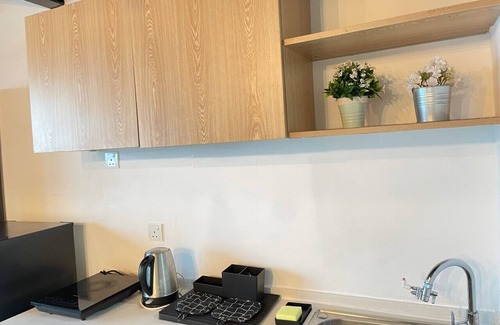 Sungai Penchala Apartment | 【Loft with Slow Rock Music】City View . Netflix