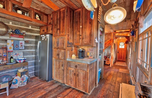 Wimberley Cabin | Log Cabin at Old Glory Ranch | Take a trip back in time!