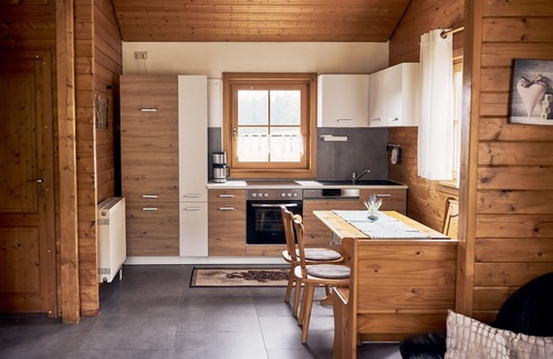 Vesser Apartment | Log cabin flair in the middle of mountain meadows and forest, huge terrace and garden