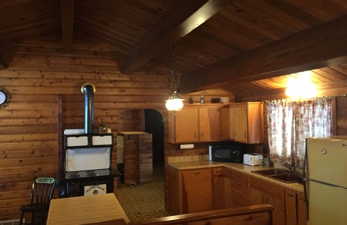Phillips Cabin | Log Cabin on Phillips Chain of Lakes