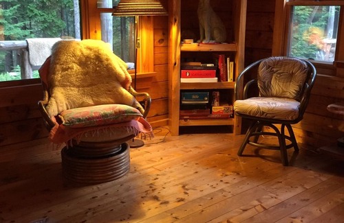 Lakeville Cabin | Log Cabin On Quiet Wilderness Lake In Downeast Lakes Region Of Maine