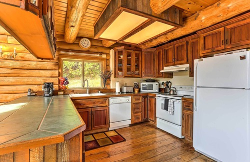 McCloud Cottage | Log Home on 60 Private Acres By Mt Shasta Ski Park