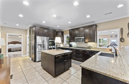 Pell City House | Logan Martin Lake Escape