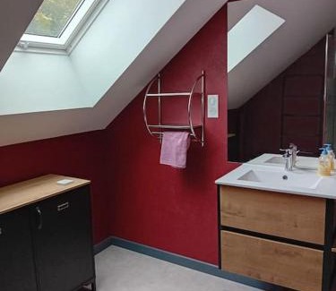 Neris-les-Bains Apartment | Logement dans la campagne nérisienne