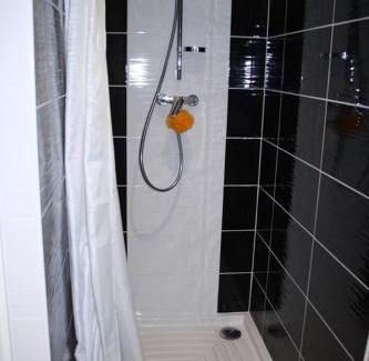 Rouille Apartment | Logement des pivoines