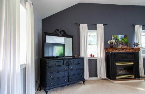 Williston North House | LoghomeVT