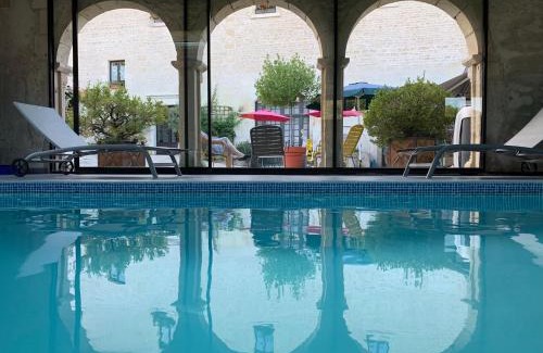 Chauray House | Logis de La Roche - Niort - Chauray