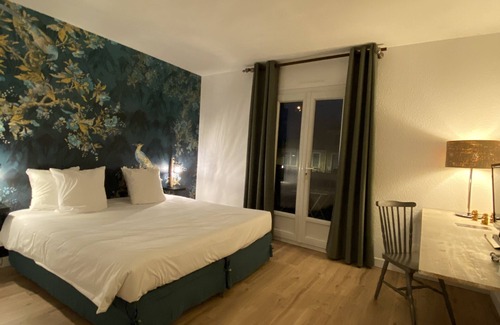 Rochemaure Hotel | Logis Hôtel Médiéval, Montélimar Nord