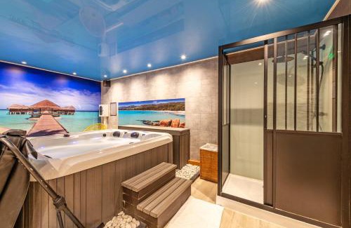 Downtown Hotel | Logis Hotel Center