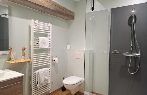 Saint-Boil House | Logis Hotel Domaine du Cheval Blanc