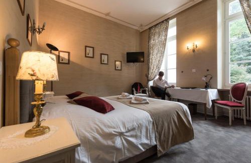 Le Val-d'Ajol Hotel | Logis La Résidence