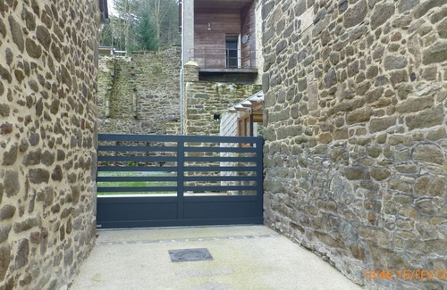 Lanvallay Apartment | Logis Located in the port of Dinan: walking, canoeing, sea relaxing