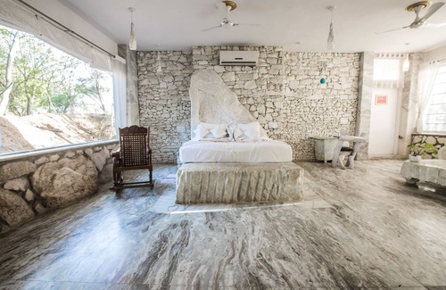 Kukas Hotel | Lohagarh Fort Resort