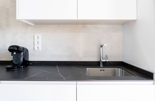 La Almozara Apartment | LOIRA TORRE 1: Panoramic Luxury in Zaragoza