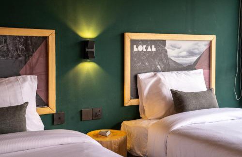 Karimabad Hotel | LOKAL Rooms x Hunza (5 Peaks)