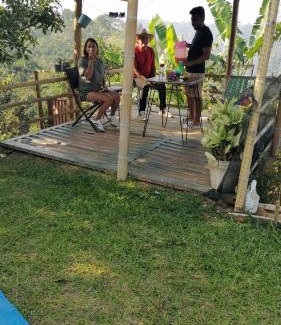 Armero House | Loma Bonita