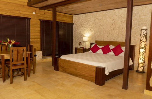 San Francisco de Macoris Hotel | Loma de Sion