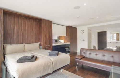 Churchill Apartment | London Chelsea Apartment