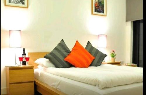 Acton House | London Guest Room