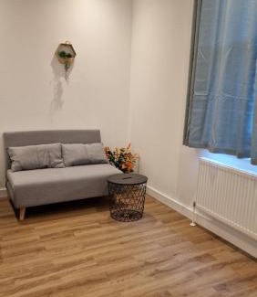 St. Helen's Apartment | London Home Kensington