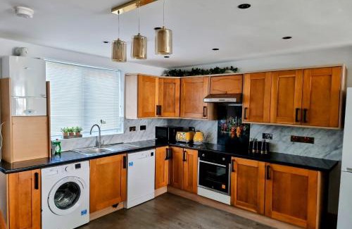Tooting House | London Tooting Entire 2 Bedroom Family House