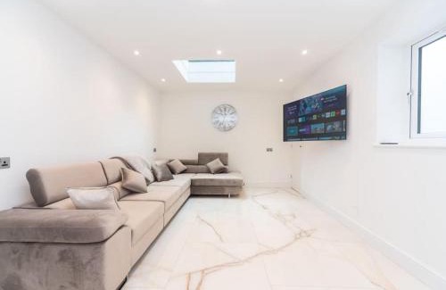 Elephant and Castle Apartment | Londons Luxury pad