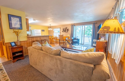Iron River Cabin | Lone Pine: Experience Michigan's Best Fall Foliage