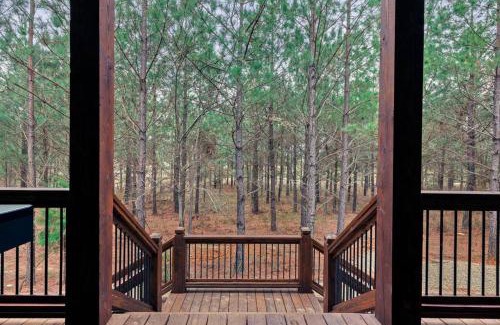Broken Bow House | Lone Pine Lodge. Brand new! 2 bedroom luxury cabin.