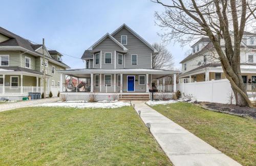 Long Branch Apartment | Long Branch Getaway - Walk to Beaches and Dining!