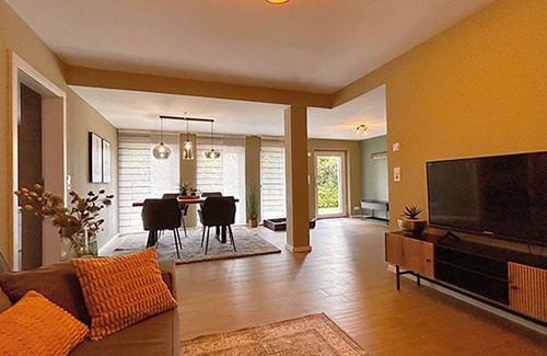 Morsbach Apartment | Long-distance view in the Oberbergisches Land, right next to the forest, in the countryside and in peace and quiet.