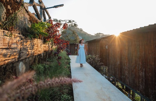Tap Tao Cabin | Long Hak Khao Camping Phu Chi Fa