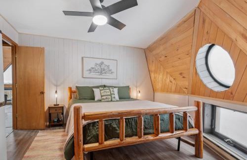 Bigfork House | Long Lake Dome Home- Get Up North Retreats