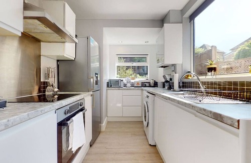 Newark upon Trent House | Long Stay Discount|Contractors Professionals & Families