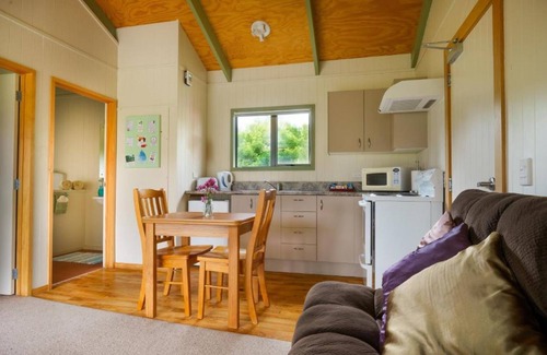 Mosgiel Apartment | Longbourne Lodge