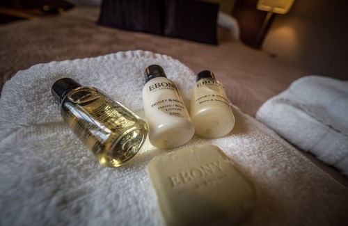 Woburn Hotel | Longs Inn