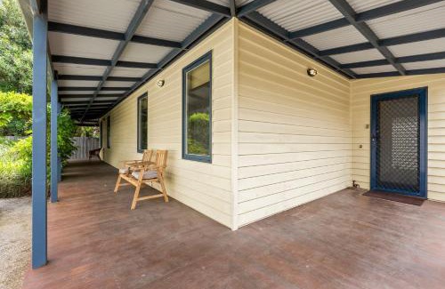 Point Lonsdale Apartment | Lonnie Hideaway