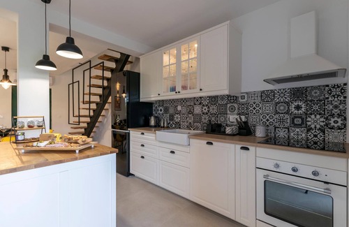 Opuzen House | Look forward to a holiday in this inviting holiday home near the beach!