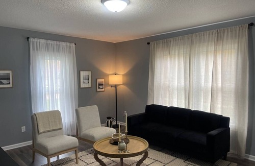 Anoka House | Looking for a comfortable and cozy home to stay for a few days Miracle Gotchu