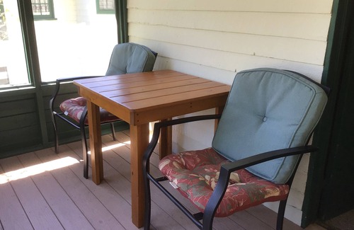 Cedarville Cabin | Loon's Nest Cabin - Les Cheneaux Landing