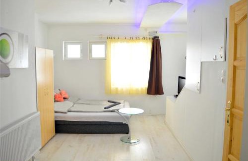 Heviz Apartment | Lorabel Apartmanház Hévíz