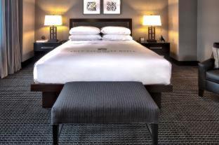Downtown Baltimore Hotel | Lord Baltimore Hotel