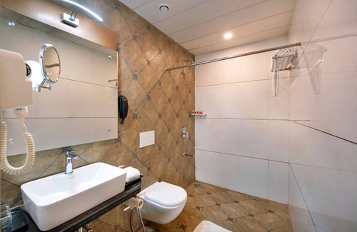 Jamnagar Hotel | Lords Inn Jamnagar