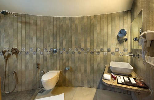 Chotila Hotel | Lords Resort Chotila