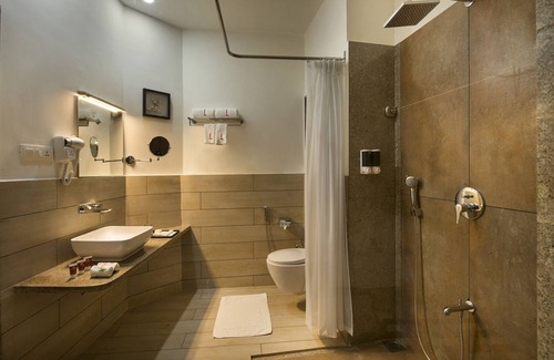 Chotila Hotel | Lords Resort Chotila